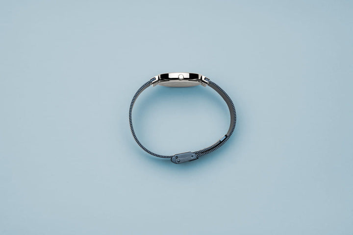 Bering Damenuhr mit mehrfarbigem Zifferblatt – 10X31-Anniversary2