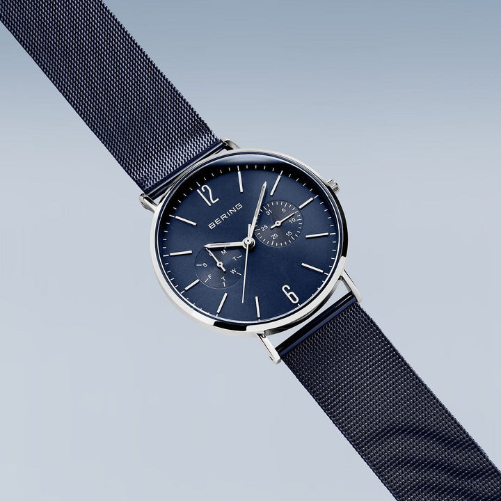 Bering Herrenuhr mit blauem Zifferblatt – 14240-303