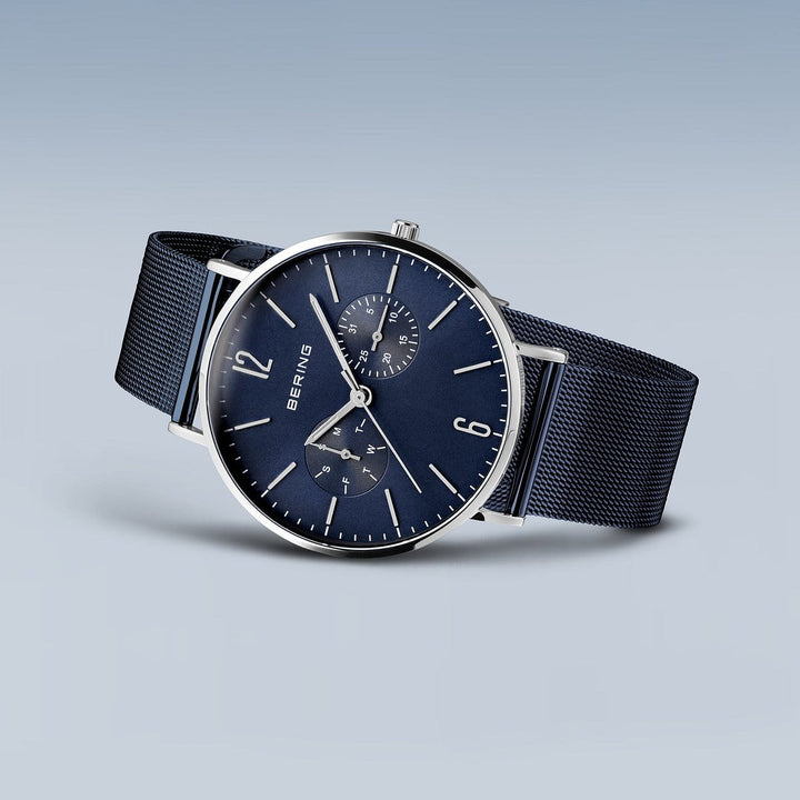 Bering Herrenuhr mit blauem Zifferblatt – 14240-303