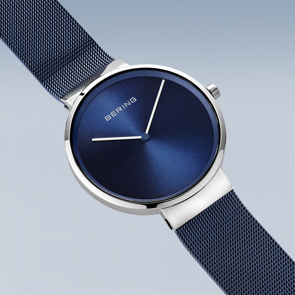 Bering Unisex-Uhr mit blauem Zifferblatt – 14539-307