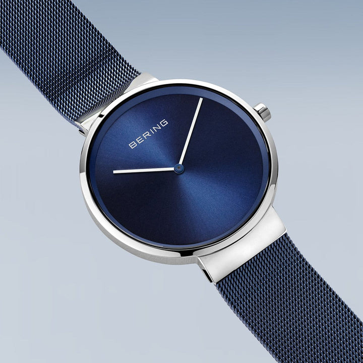 Bering Unisex-Uhr mit blauem Zifferblatt – 14539-307