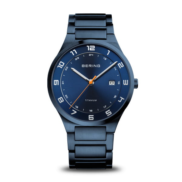 Herrenarmbanduhr mit blauem Zifferblatt, silbernem Gehäuse und orangefarbenem Sekundenzeiger