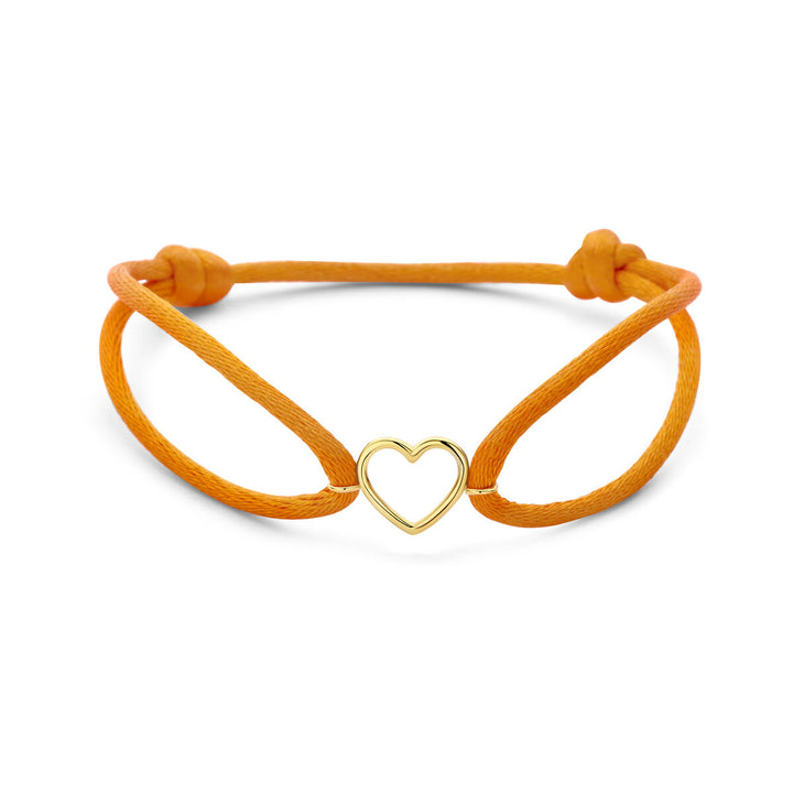 Oranje satijn armband met 14k geelgouden hartje