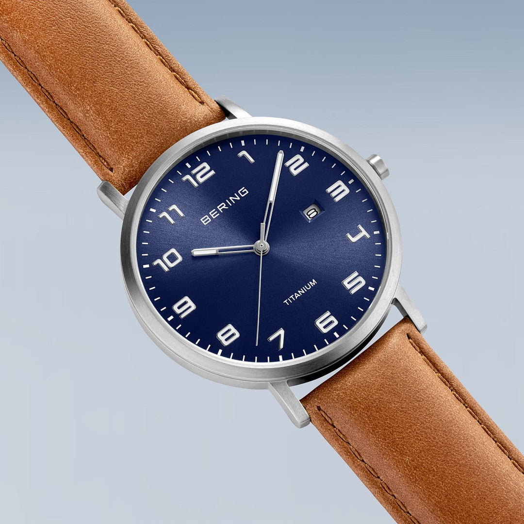Bering Herrenuhr mit blauem Zifferblatt – 18640-567
