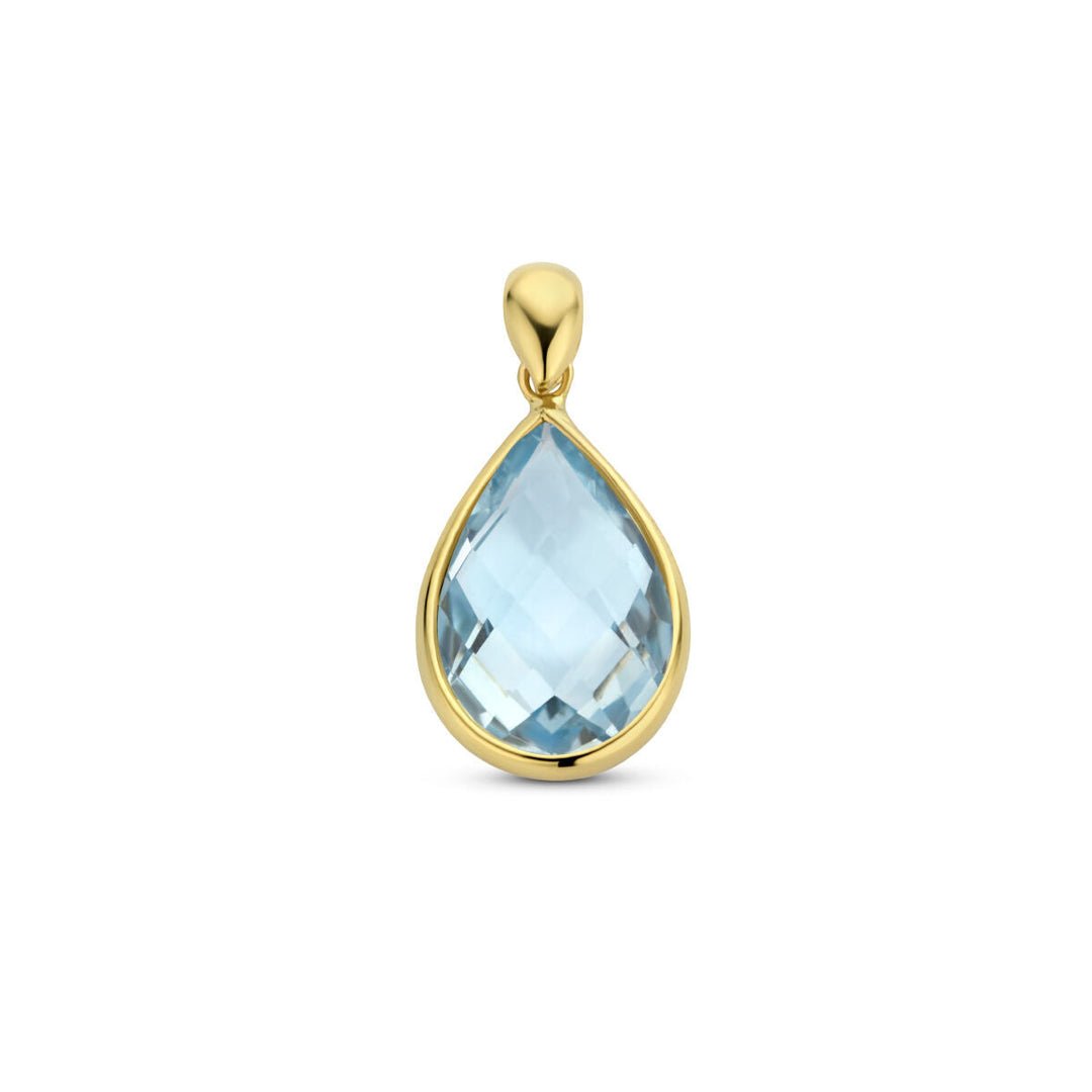 De hanger blauw topaas 14K geelgoud uit de Van der Kooij Collectie heeft een gefacetteerde, druppelvormige blauwe topaas in een elegante bezel zetting, prachtig gepresenteerd tegen een witte achtergrond.