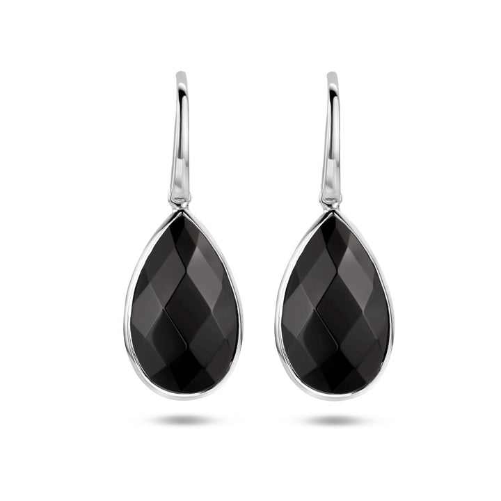 Deze Van der Kooij Collectie oorhangers onyx franse haak in gerhodineerd zilver zijn voorzien van facetgeslepen druppelvormige zwarte stenen - stijlvolle dames sieraden perfect voor elke gelegenheid.