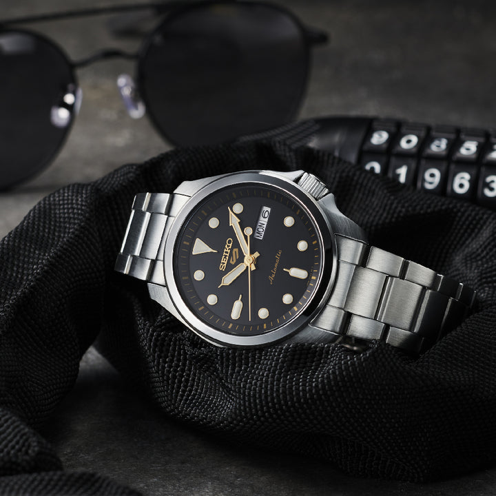 Seiko 5 Sports Herrenuhr SRPE57K1