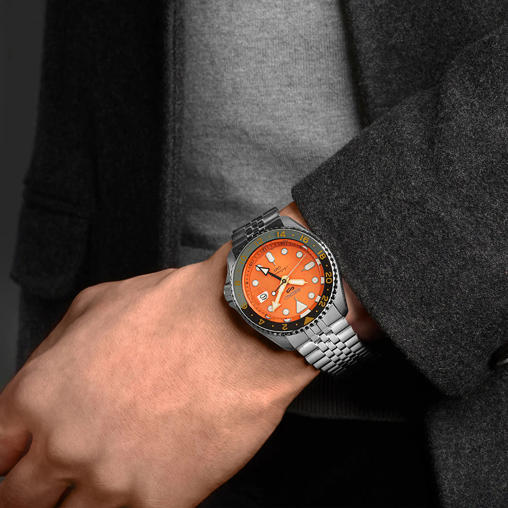 Seiko 5 Sports Herrenuhr SSK005K1