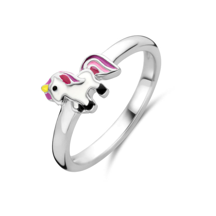 De Van der Kooij Collectie ring eenhoorn zilver gerhodineerd heeft een eenhoorn met een wit geëmailleerd lichaam, roze manen en staart, paars oor en gele hoorn, afgebeeld op een effen witte achtergrond.