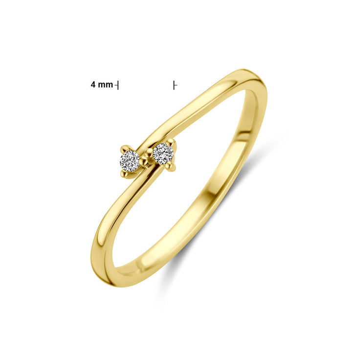 Een slanke 14K geelgouden ring van Van der Kooij Collectie, met twee kleine ronde diamanten van 0.03ct H SI naast elkaar aan de voorkant en een breedte van 4 mm, weergegeven op een witte achtergrond.