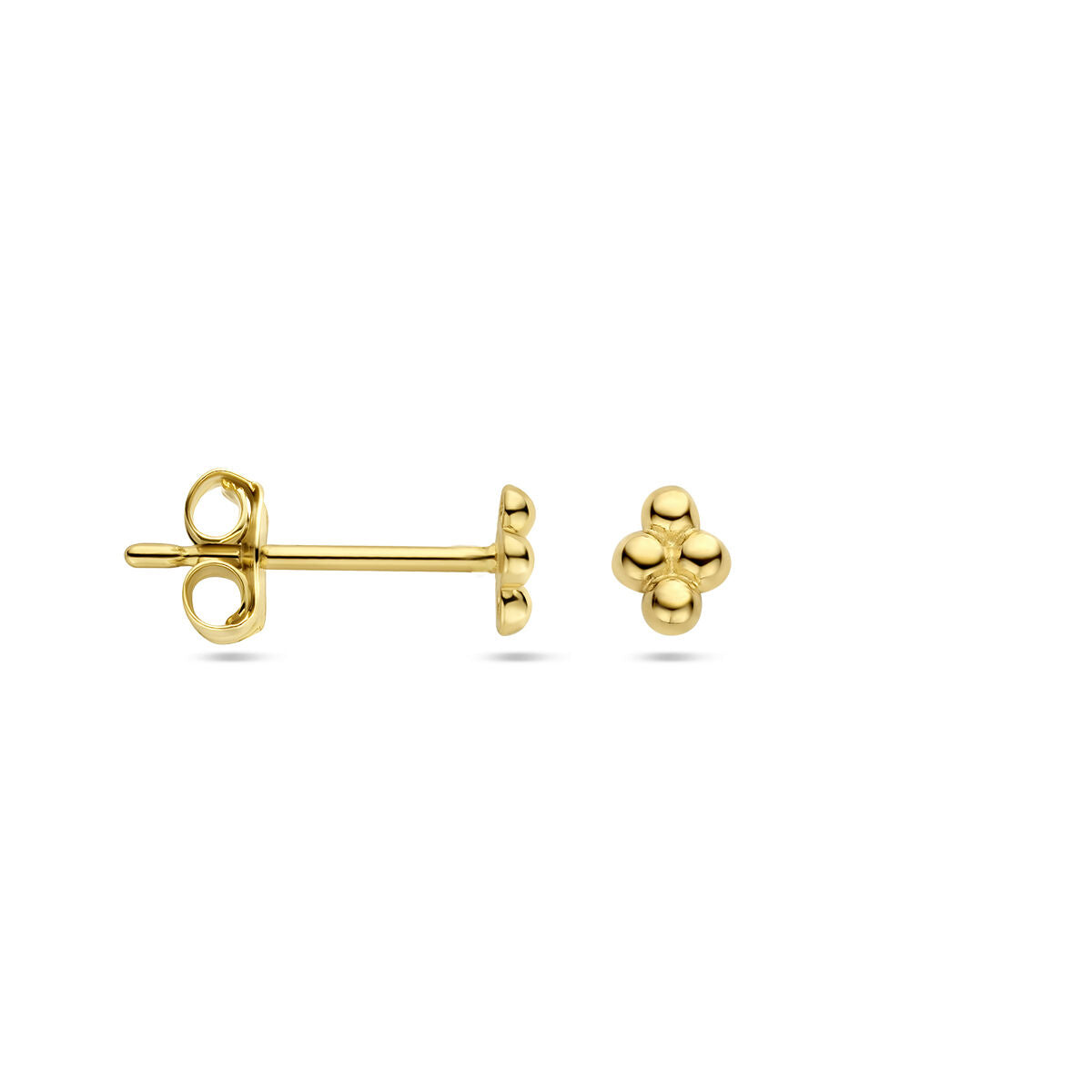 Van der Kooij Collectie oorknoppen bolletjes 14K geelgoud: kleine oorbellen met vier bolletjes in een bloemcluster, getoond van voren en opzij tegen een witte achtergrond. Perfect als dames oorbellen voor dagelijkse elegantie.