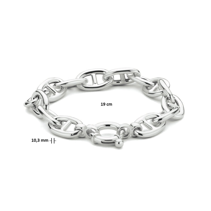 De Van der Kooij Collectie armband marine 10,3 mm zilver gerhodineerd (19 cm) heeft grote ovale schakels en een groot springslot, perfect als dames armband. Gepresenteerd op een witte achtergrond.