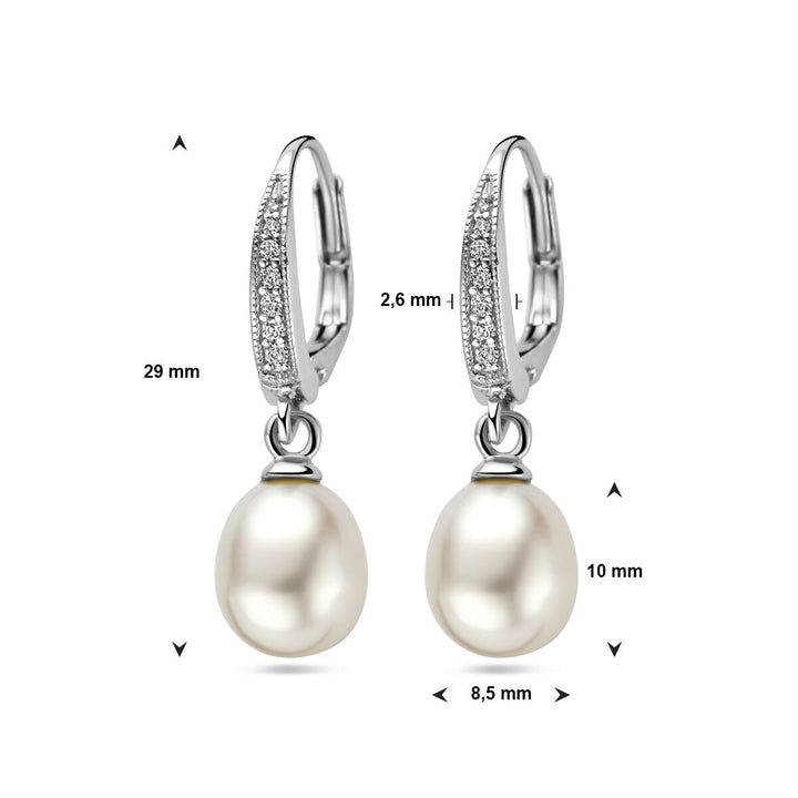 Van der Kooij Collectie oorhangers parel en zirkonia brisur haak in zilver gehodineerd met witte ovale zoetwaterparels (10x8,5mm) en een rij fonkelende zirkonia, afmeting 29x2,6mm.