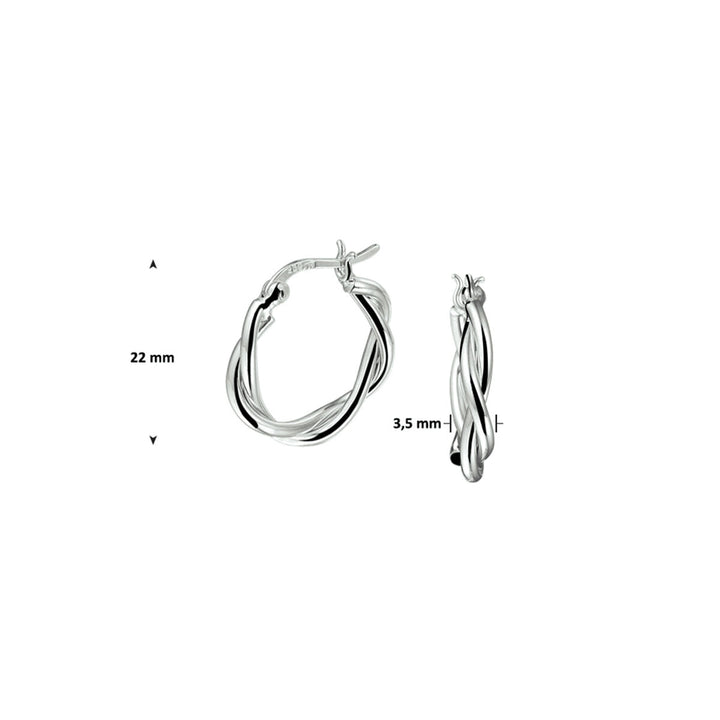 Van der Kooij Collectie oorringen gedraaide buis zilver gerhodineerd, getoond van voren en opzij met afmetingen 22 mm hoog en 3,5 mm breed. Strak damesdesign gepresenteerd op een witte achtergrond.