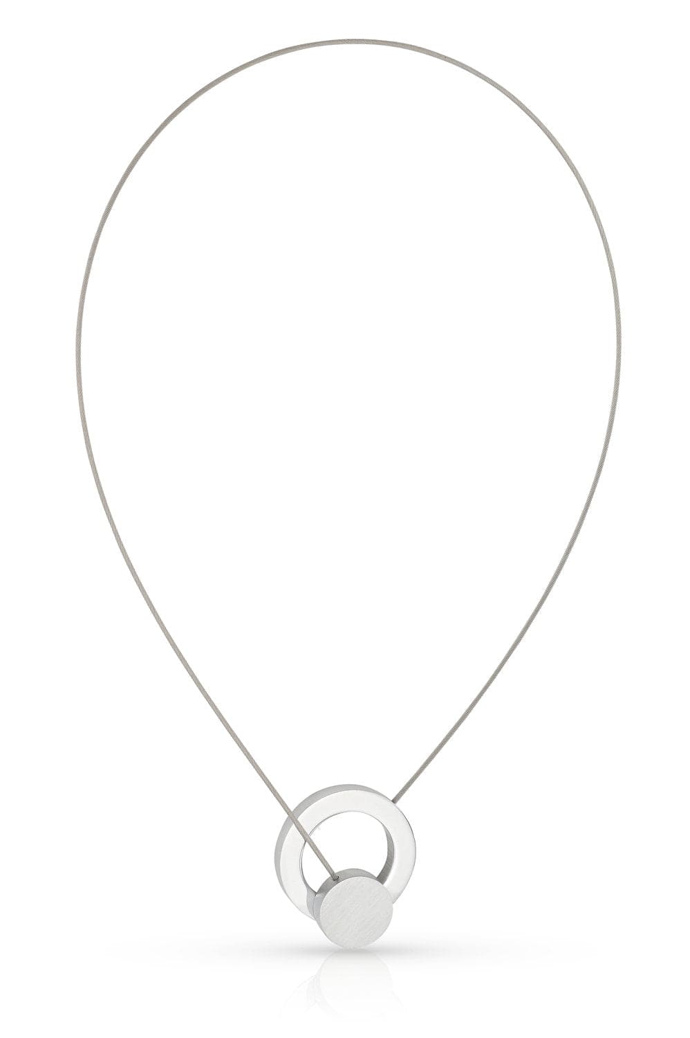 Collier mit rundem Anhänger aus Silber und einer schlichten Ringform