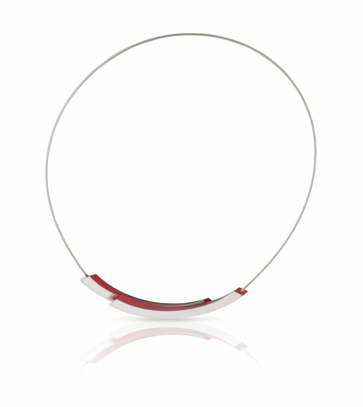 Collier mit rotem Bogen und silbernem Halsreif
