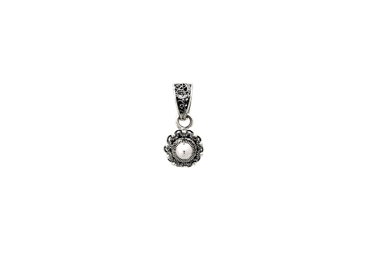 Zeeuwse Knoop Anhänger mit 6 mm Perle und filigranem Silberdesign