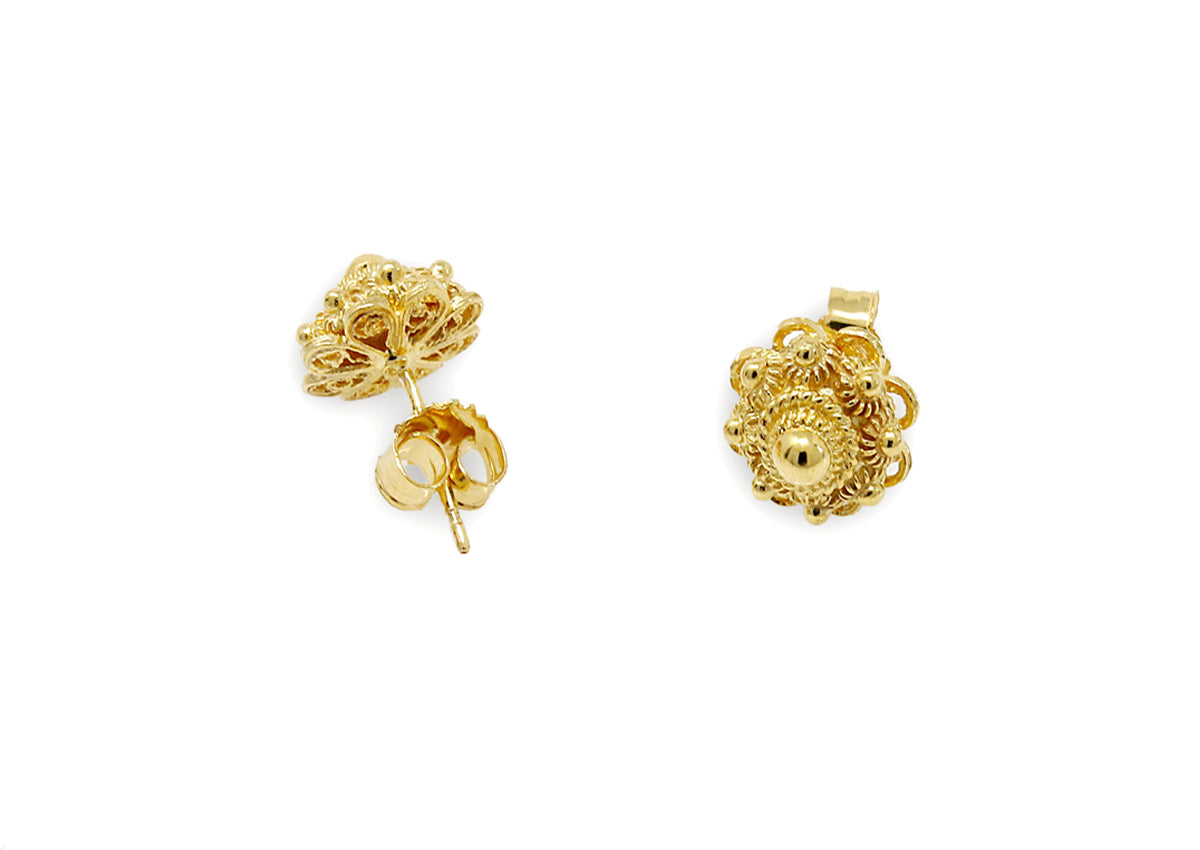Goldene Zeeuwse Ohrstecker mit einem Durchmesser von 10 mm und filigranem Design