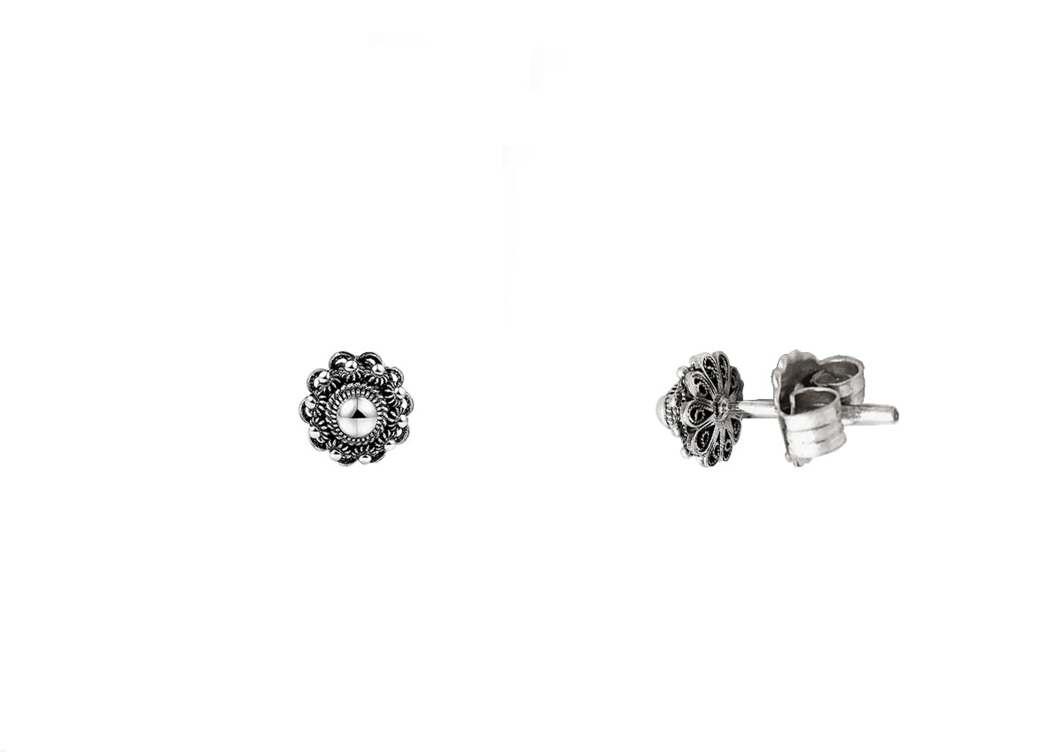 Ohrstecker in Form einer Zeeuwse Knop mit 6 mm Durchmesser aus Silber