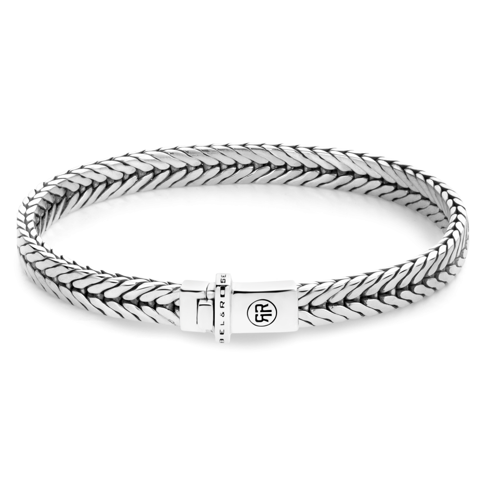 Armband aus 925 Silber mit geflochtenem Design und schmalem Verschluss
