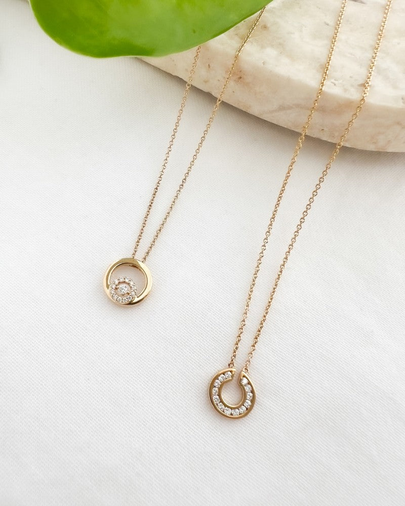 Geelgouden Collier met Diamant - 14 Karaat Elegantie