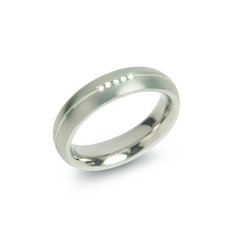 Titanring mit mattem Finish und fünf kleinen, funkelnden Steinen