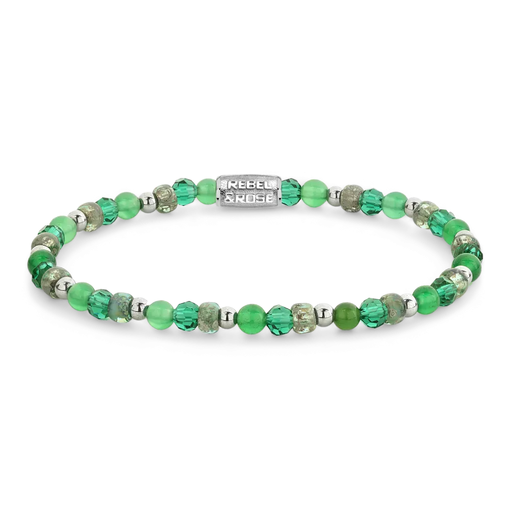 Silbernes Damenarmband mit grünen und klaren Glasperlen in verschiedenen Formen und Größen