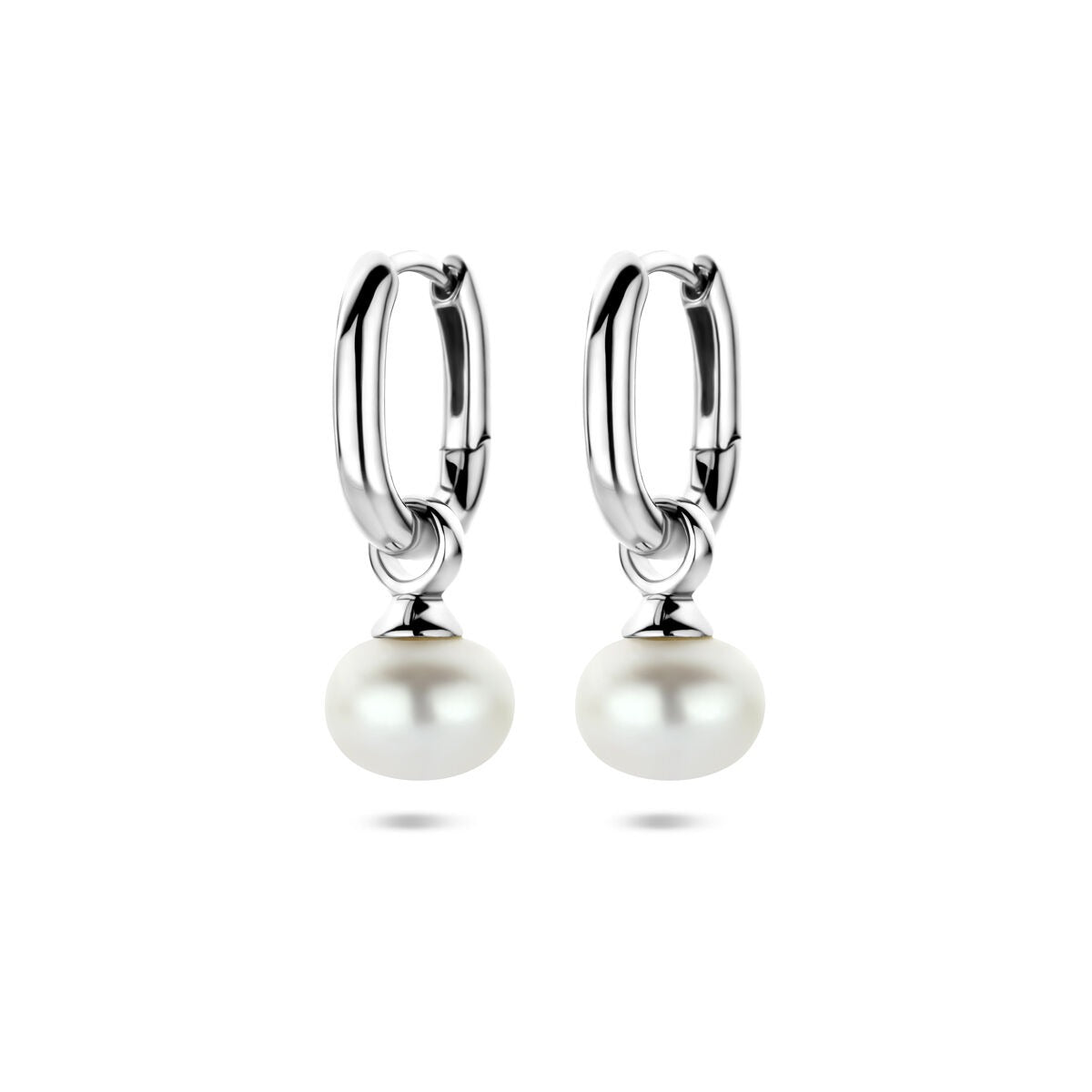 Silberne Creolen mit einer weißen Perle, 23 mm, rhodiniert