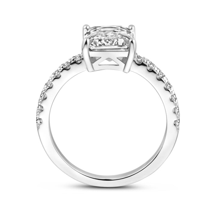 Zilveren ring met emerald geslepen zirkonia – gerhodineerd 925 zilver