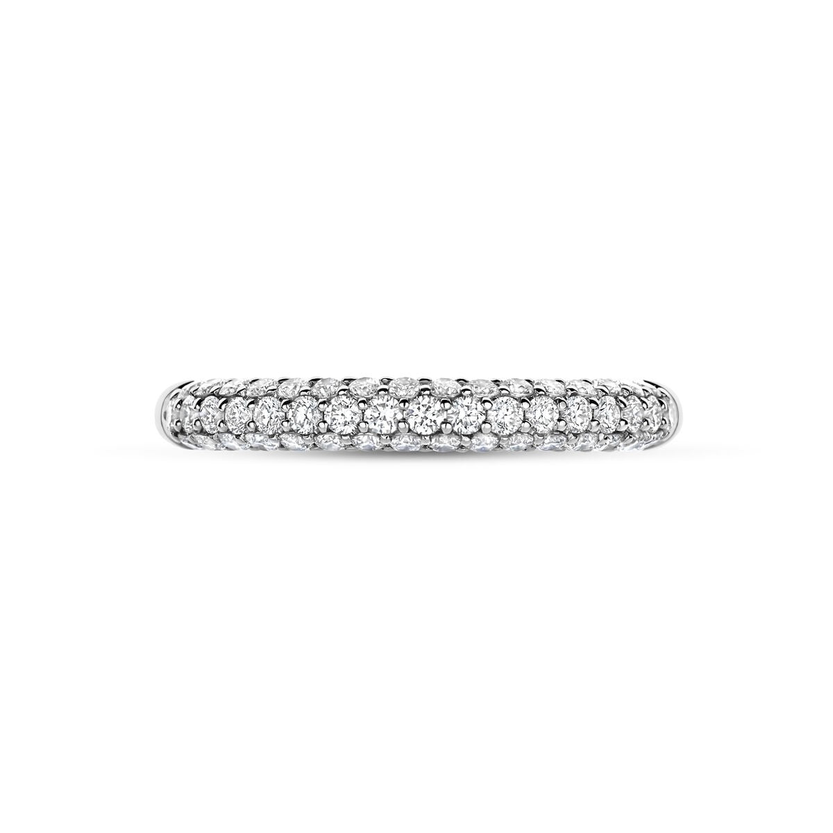 14k Weißgoldring mit Pavé-Diamanten