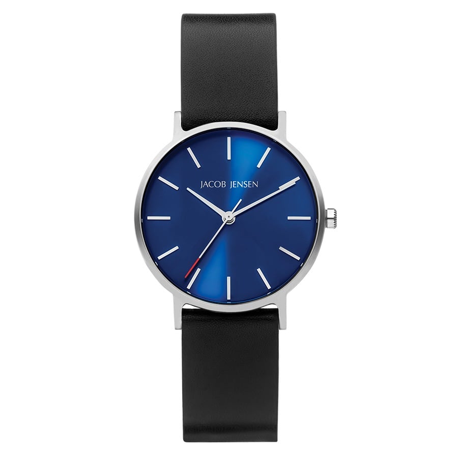 Uhr mit blauem Zifferblatt, silbernem Gehäuse und schwarzem Lederarmband