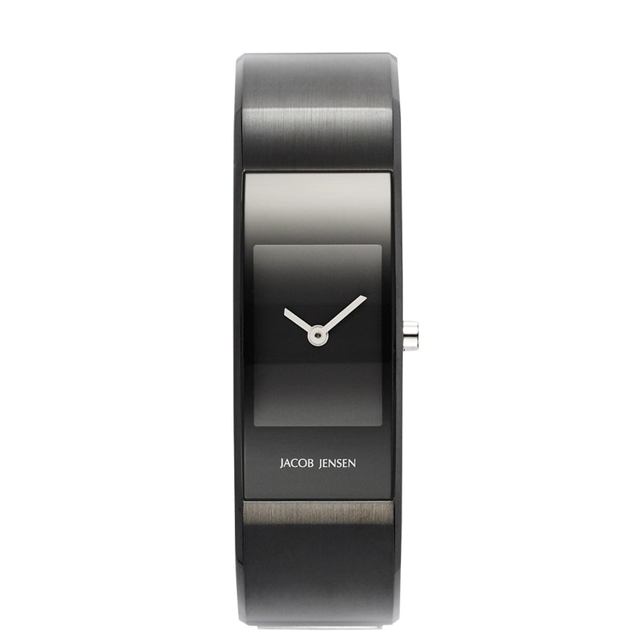 Schwarze Uhr mit rechteckigem Gehäuse und schwarzem Zifferblatt, minimalistisches Design