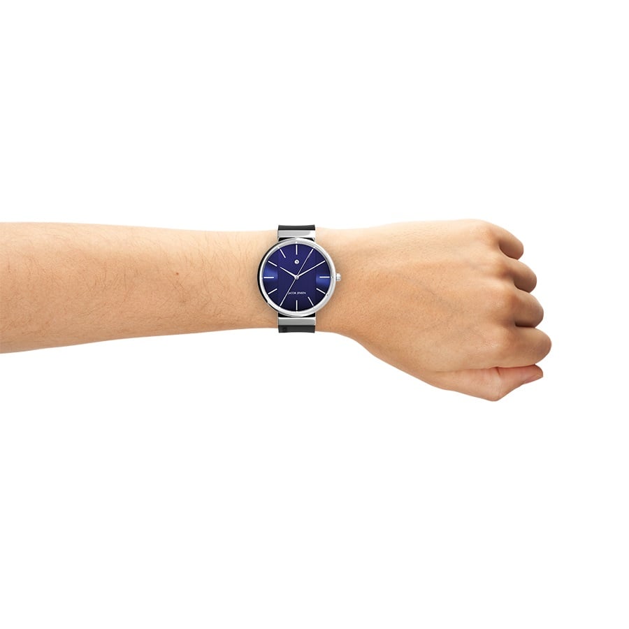 Herrenarmbanduhr mit blauem Zifferblatt und silbernem Gehäuse sowie Armband