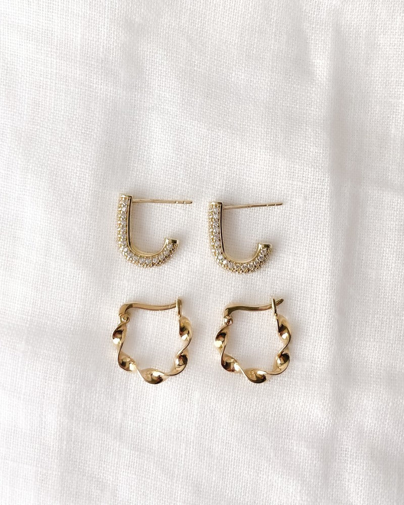 Gelbgoldene Ohrringe mit gedrehtem Design – Elegante Ohrringe für Damen | Van der Kooij
