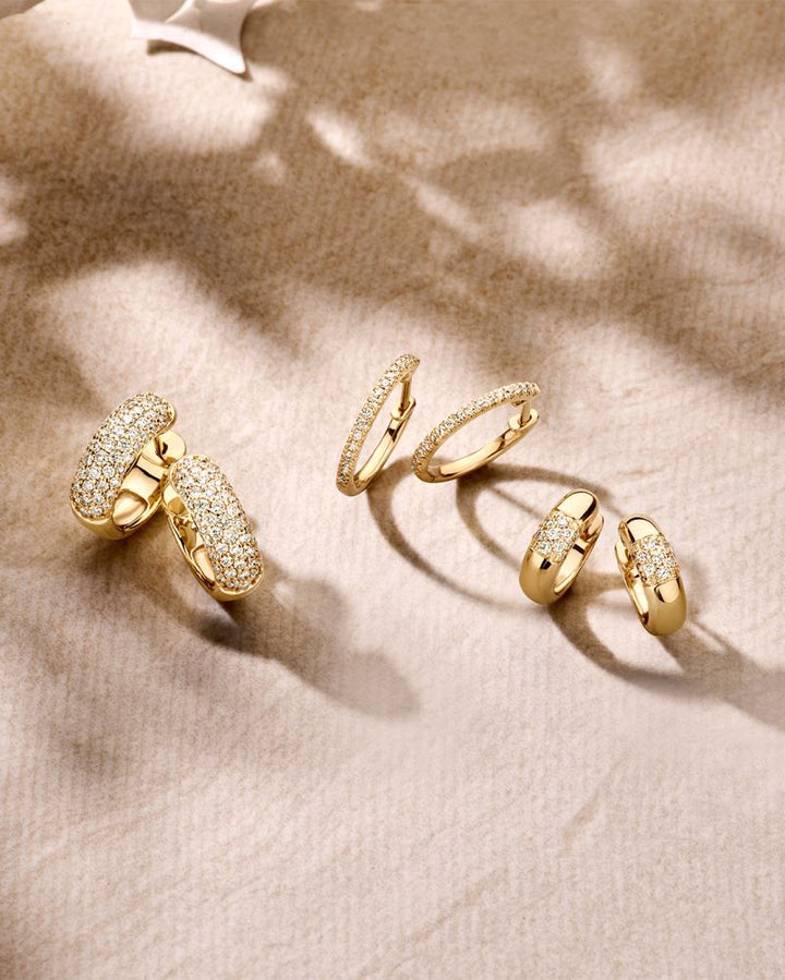 Stijlvolle Geelgouden Oorringen met Diamant: Elegantie in Elke Detail