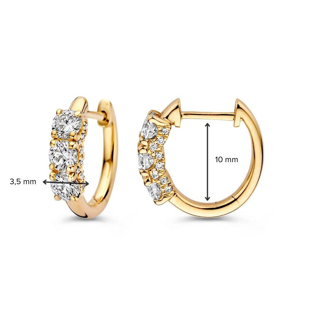 Wunderschöne Ohrringe aus Gelbgold mit Diamanten in Chatonfassung, 1,18 kt.