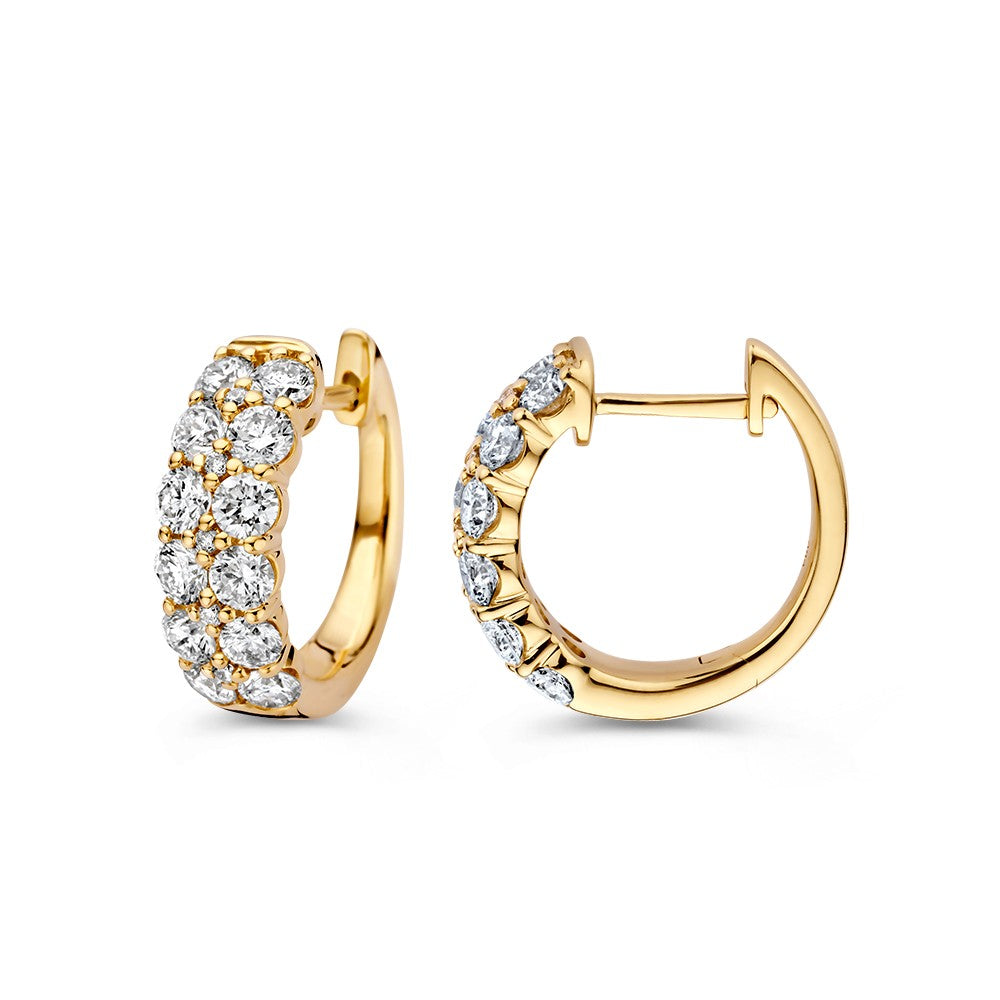 Luxuriöse Ohrringe aus Gelbgold mit funkelnden Diamanten im Pavé-Setting, 1,72 Karat.