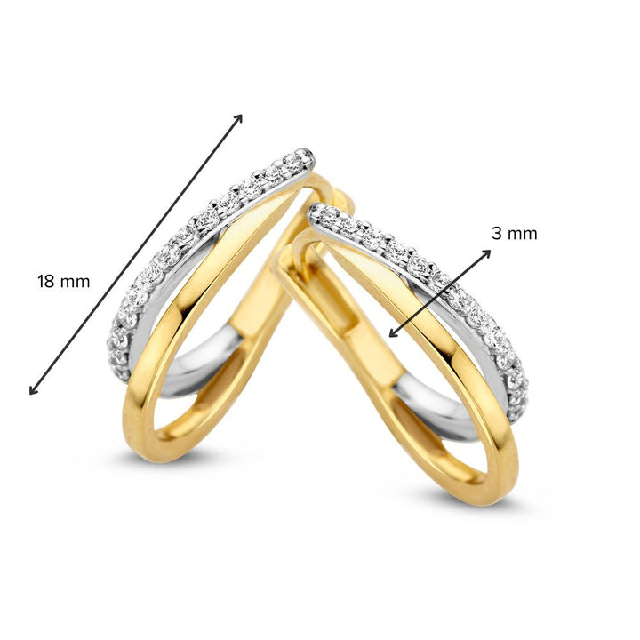 Gouden Oorringen met Asymmetrische Banen en Zirkonia's – Modern Design met Elegante Sprankeling