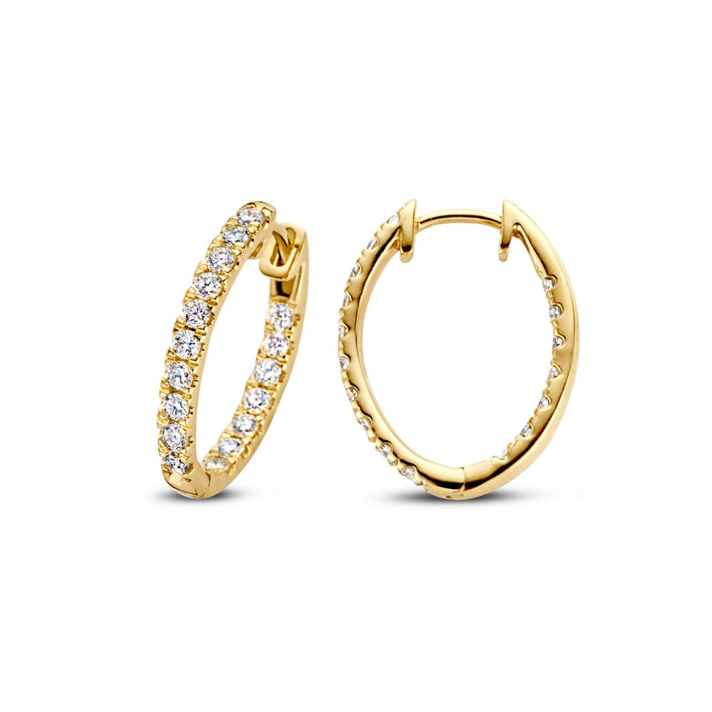 Ohringe aus Gelbgold mit 1,00 ct. weißen Edelsteinen in einer geschwungenen Form