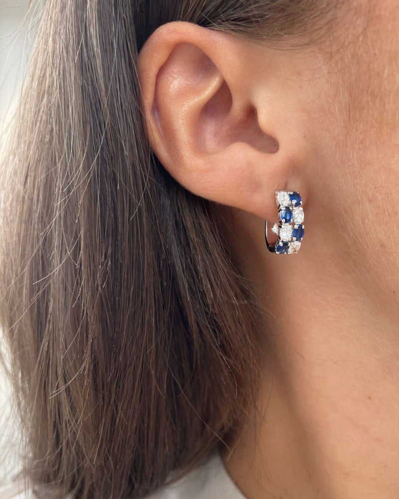 Ohrringe aus Weißgold mit oval geschliffenen blauen Saphiren und Diamanten – 1,60 ct Saphir, 1,20 ct Diamant
