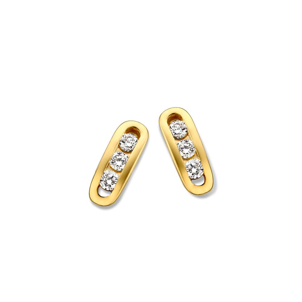 Gelbgoldene Ohrstecker mit drei Diamanten in 14 Karat Gold