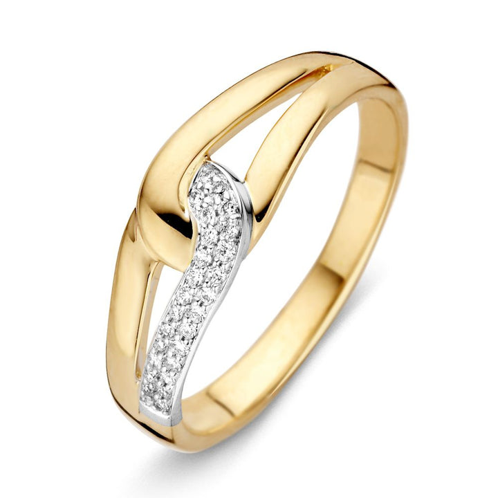 De 14-Karaats Bicolor Gouden Damesring met Briljant Geslepen Diamanten van Excellent Jewelry heeft een open, gedraaid ontwerp met aan één zijde een gebogen rij briljant geslepen diamanten in wit metaal.