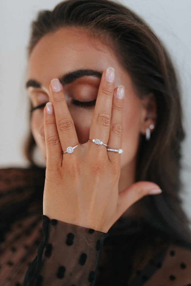 Ring Emma Royal 0,20 Karat Weißgold