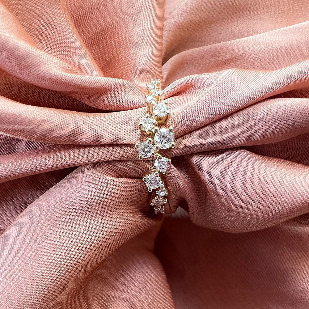 Verspielter Gelbgoldring mit 0,37 ct Diamanten – 14 Karat, H/SI-1 Qualität, eleganter Damenring