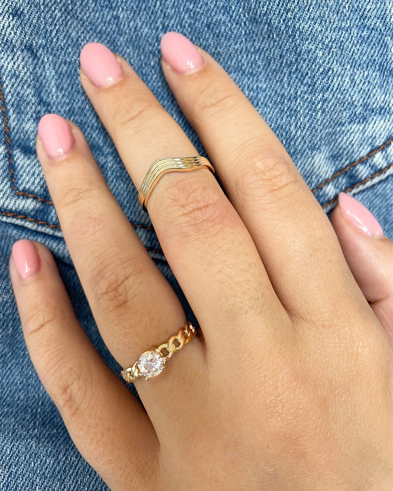Goldring mit gewelltem Band – 14 Karat Gelbgold, 5,5 mm breit, 2,4 Gramm