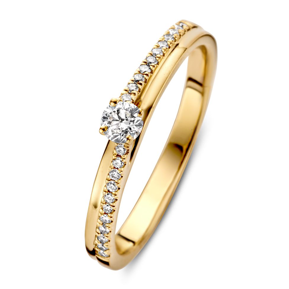 Eleganter Damenring aus Gelbgold mit brillantem Mittelstein und feinen Diamantbahnen