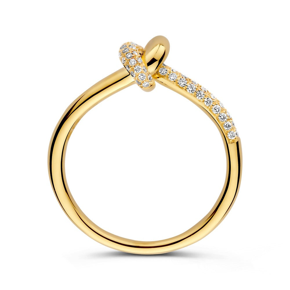 Eleganter Gelbgoldring mit strahlendem Diamant 0.21 Karat