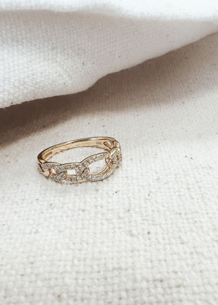 Elegante Geelgouden Schakelring met Fonkelende Diamanten – 14 Karaat Goud en 0,28 Karaat Diamant