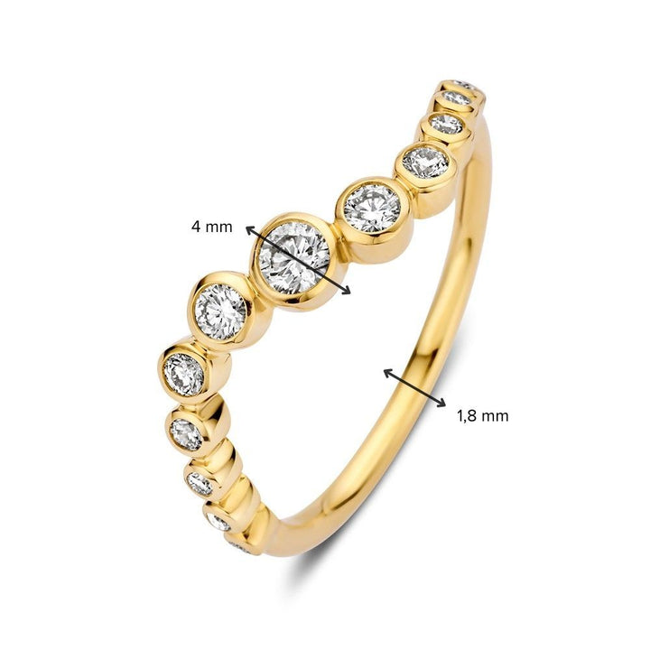 De Playful 14k Gold Ring van Excellent Jewelry is voorzien van 0,37ct bezelgezette diamanten in verschillende groottes ('Bubbles' Collection), waarvan de grootste een diameter heeft van 4 mm en een 1,8 mm geelgouden band - perfect als stapelbare ring.