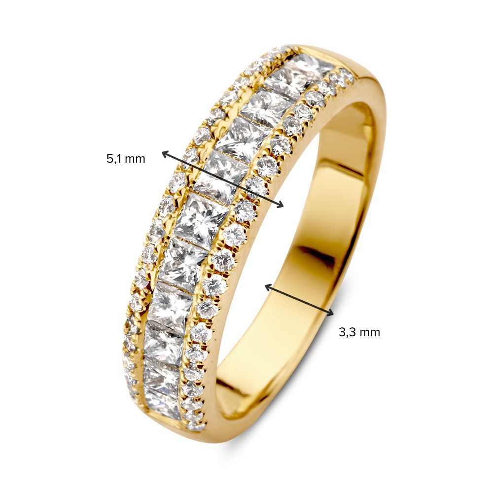 Eleganter Gelbgoldring mit Diamanten im Princess-Schliff, 1,19 ct.